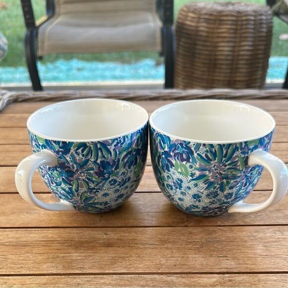 Lilly Pulitzer Floral Coffee/Tea Mugs (2) - Picture 1 of 4